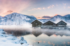 Sunrise-at-the-Lake